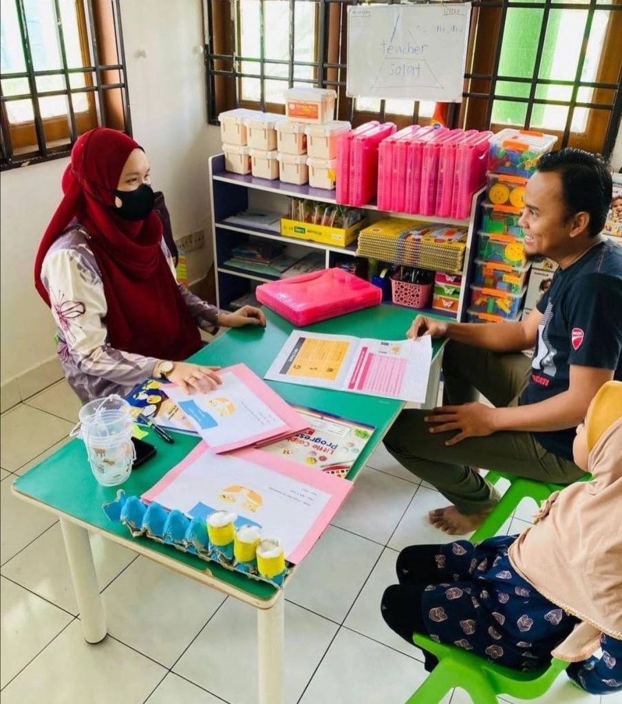 Perlu Buat Apa Sebagai Ibu Bapa Guru