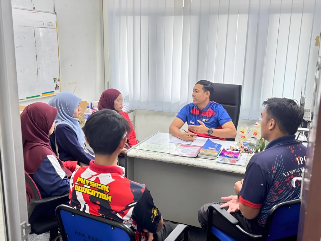 Latihan Untuk Guru Kokurikulum